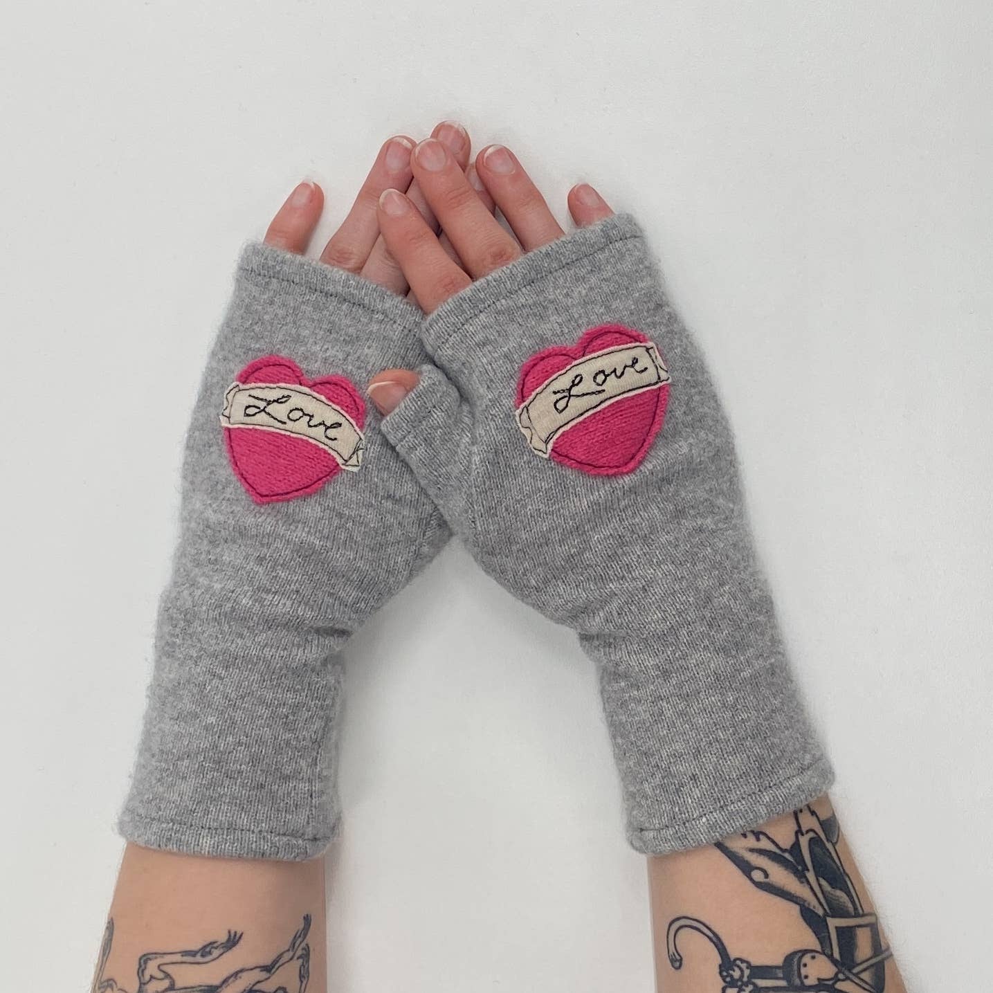 Fingerless Cashmere Gloves-Tattoo Heart Love: Pink on Black / One Size Fits Most