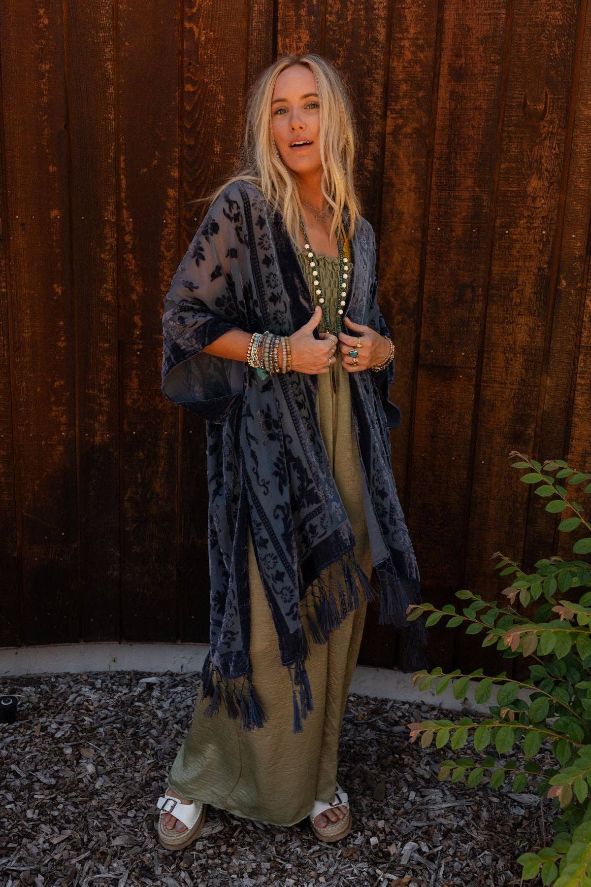 Winter Favorite: Crushin' On You Velvet Kimono - Navy Blue: OS