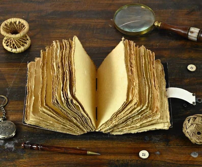 Cat Printed Vintage Leather Journal for Men & Women 200 Page