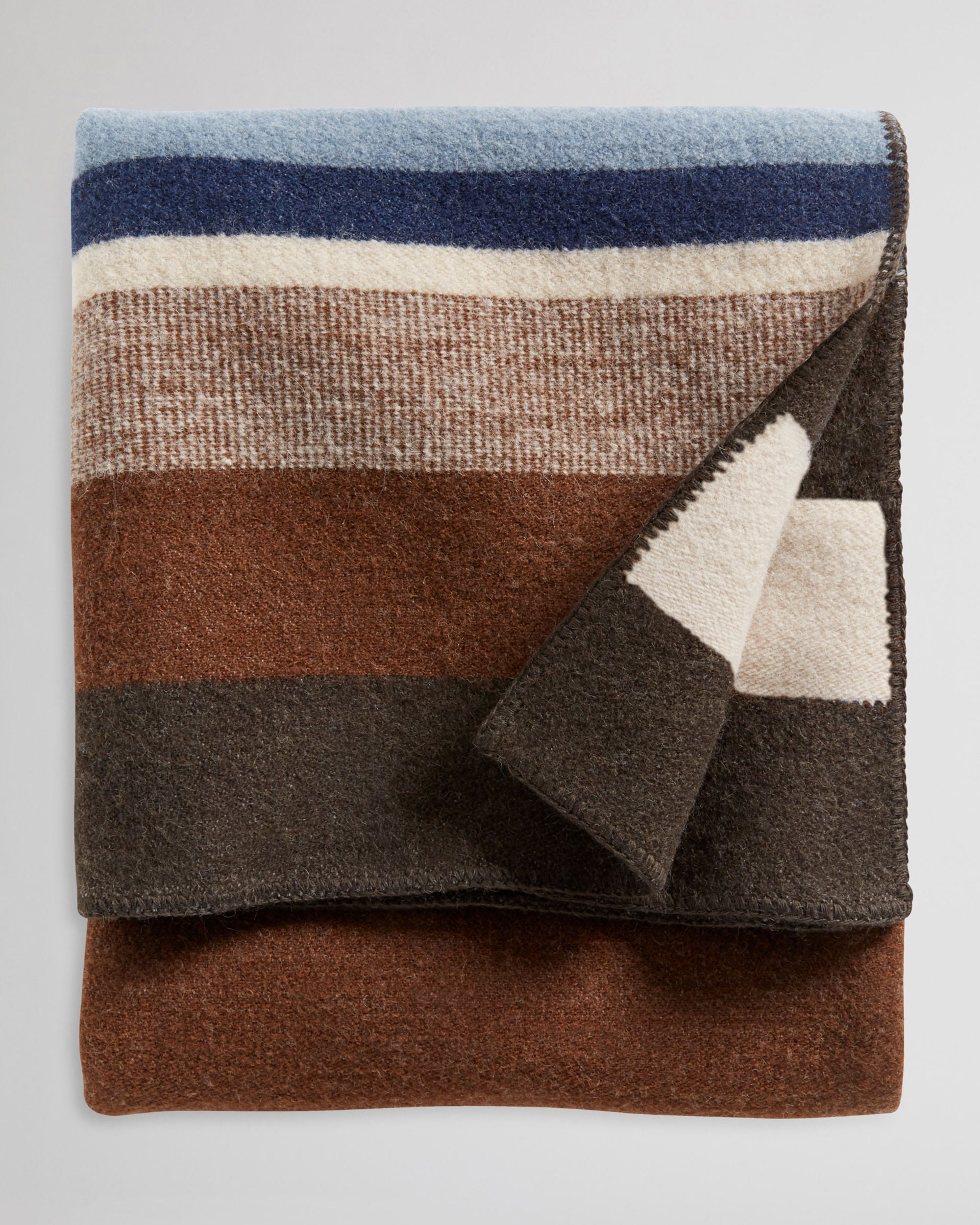PENDLETON BRIDGER WOOL THROW WITH CARRIER