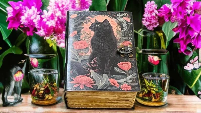 Cat Printed Vintage Leather Journal for Men & Women 200 Page