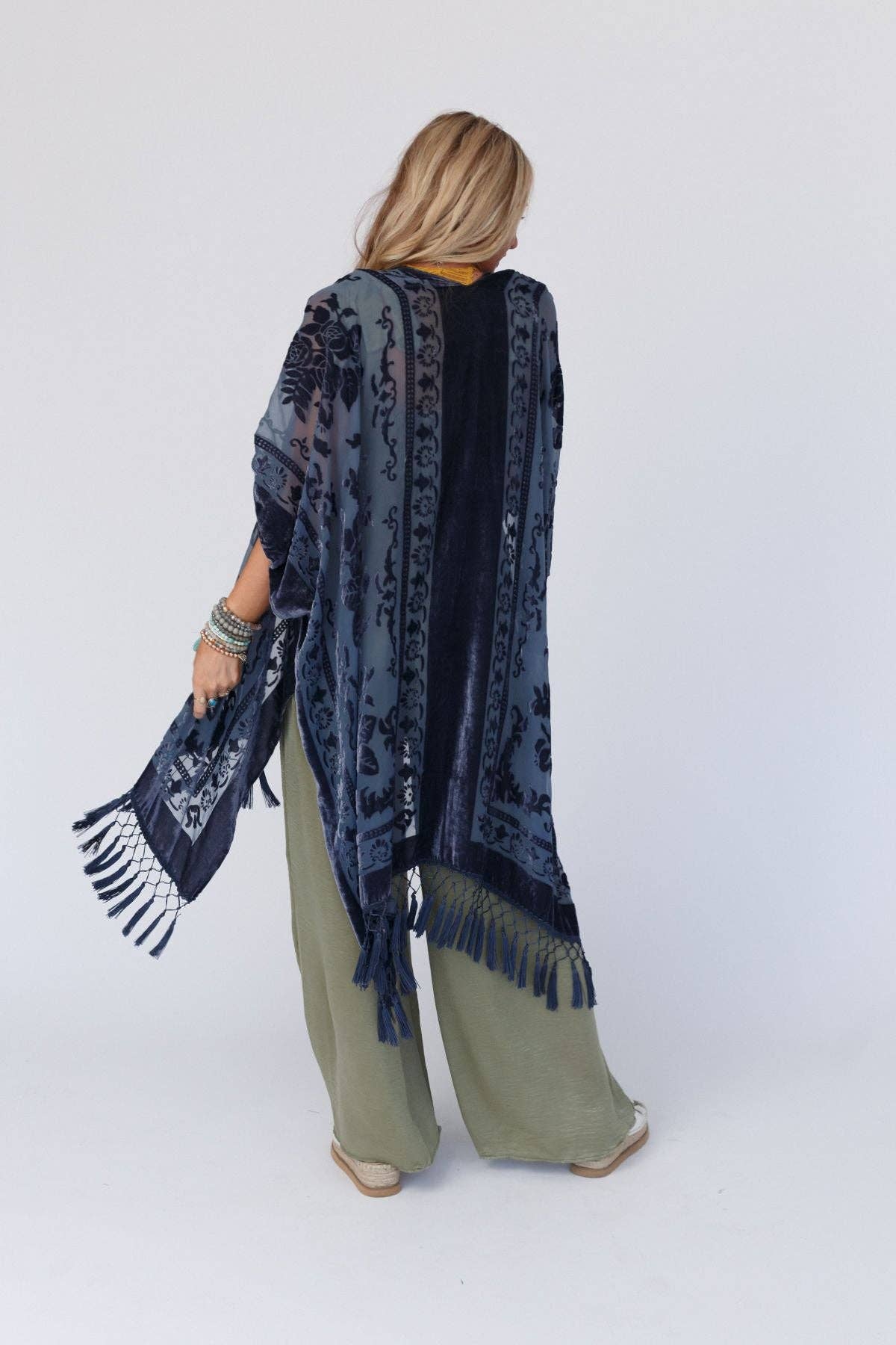 Winter Favorite: Crushin' On You Velvet Kimono - Navy Blue: OS