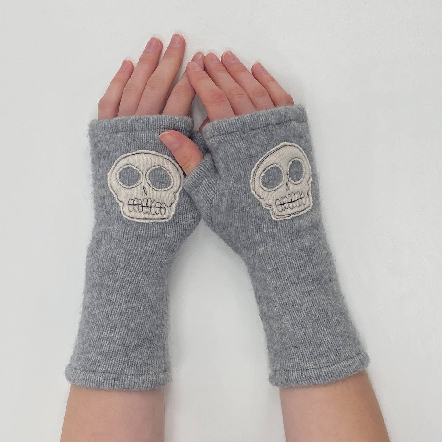 Fingerless Cashmere Gloves-Skull: Black / One Size Fits Most