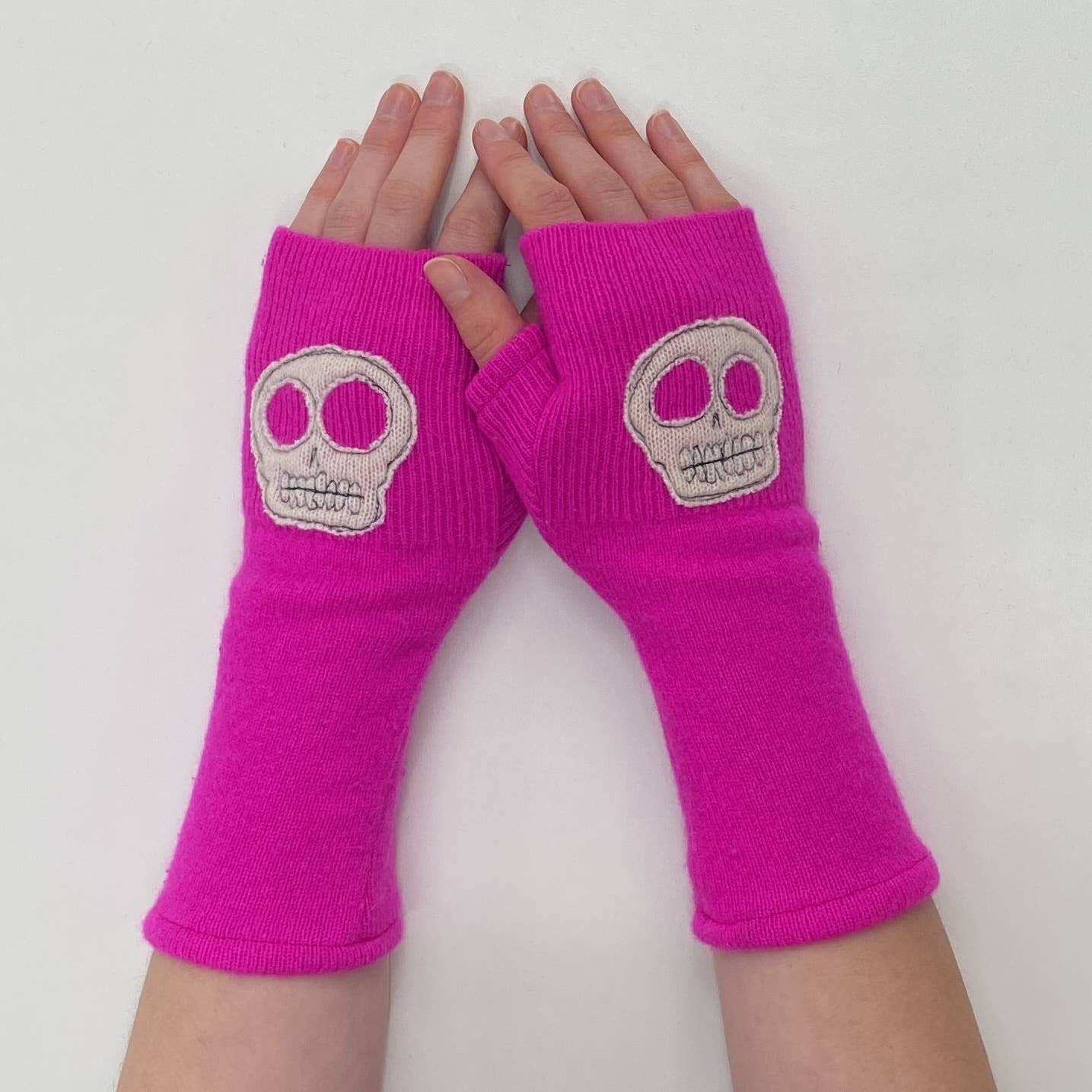 Fingerless Cashmere Gloves-Skull: Black / One Size Fits Most
