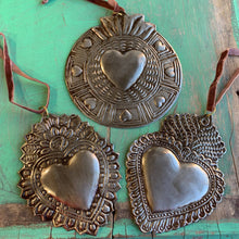 Load image into Gallery viewer, Sacred Heart Tin Ornaments: B
