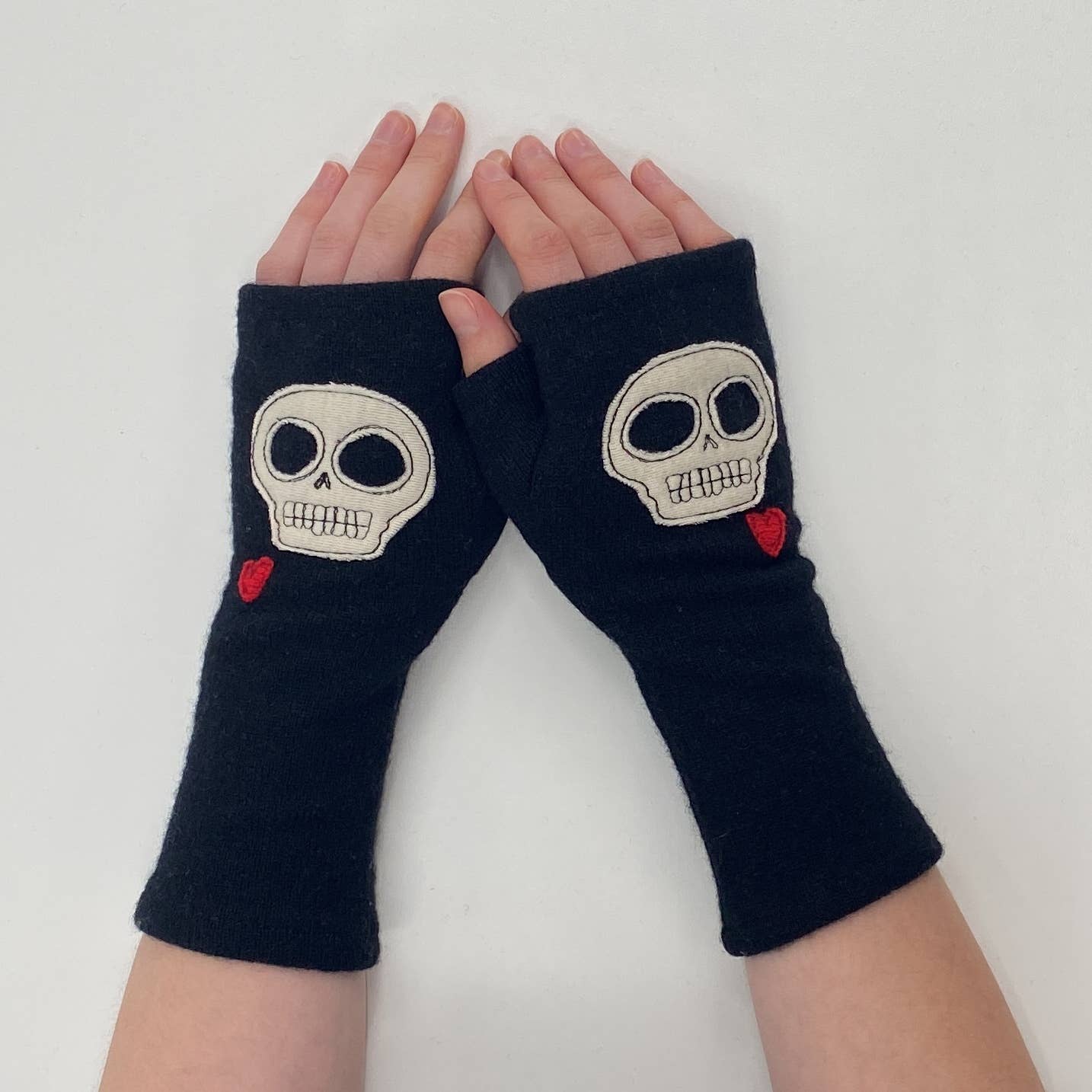 Fingerless Cashmere Gloves-Skull: Black / One Size Fits Most