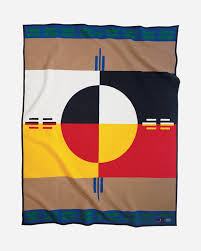 Legendary Collection Jacquard Robe: Circle of Life Khaki