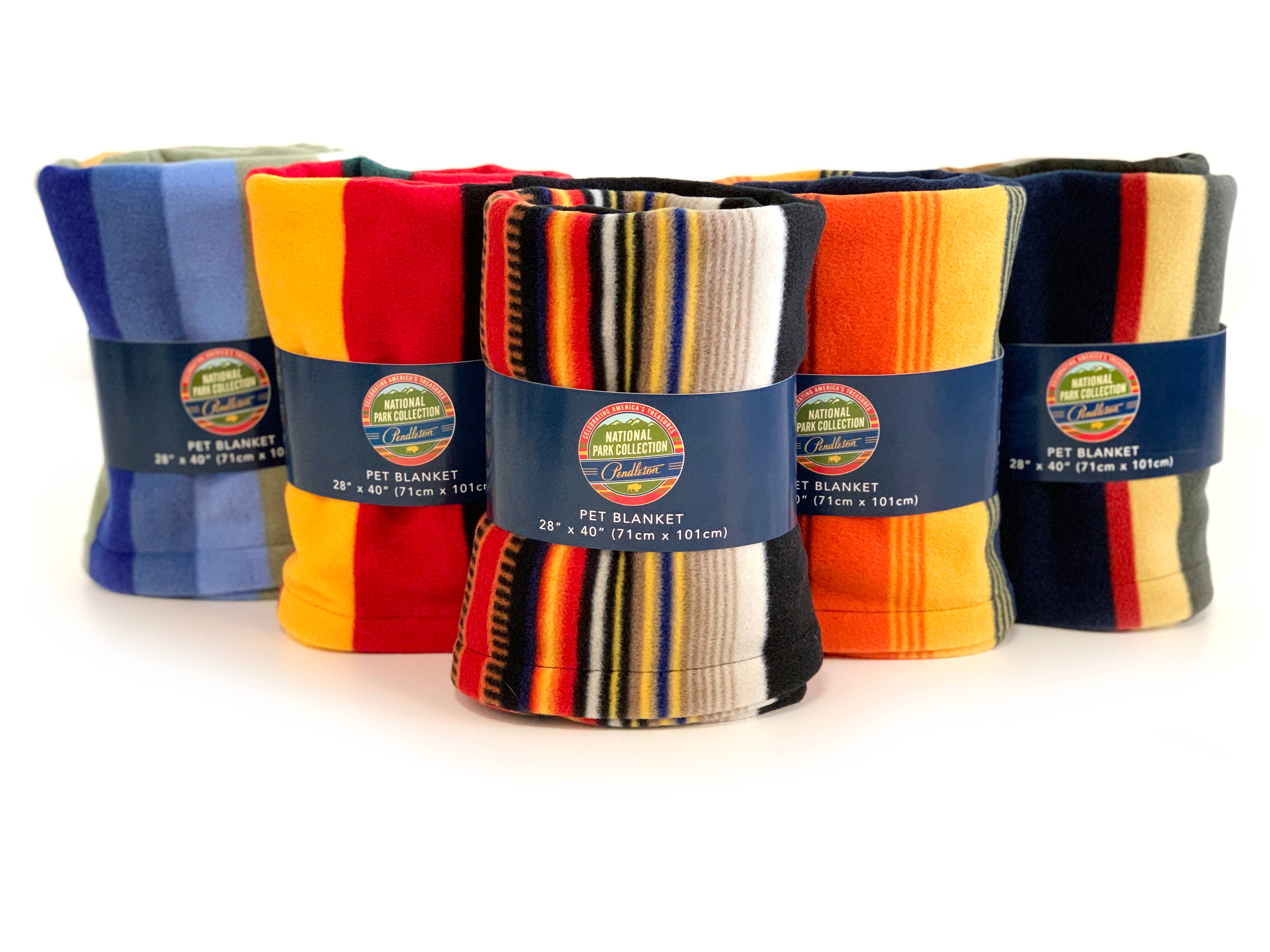 Pendleton National Park Plush Pet Throw for Dogs: New Yellowstone