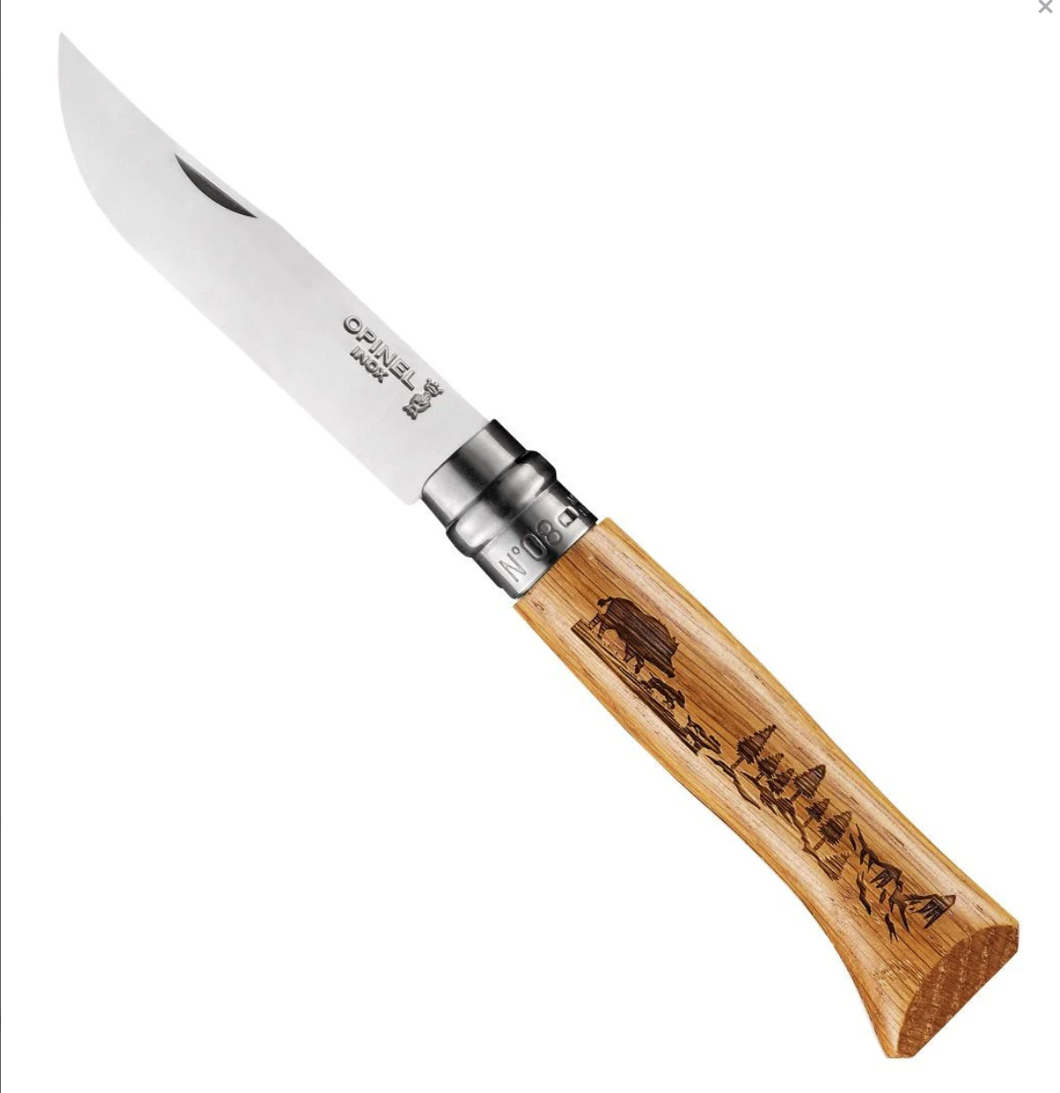 No.08 Oak Engraved Handle Folding Knife