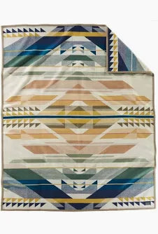 Jacquard Unnapped Robe in Fossil Springs