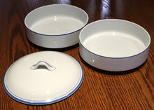 Load image into Gallery viewer, Vintage MCM stacking bowls with lid
