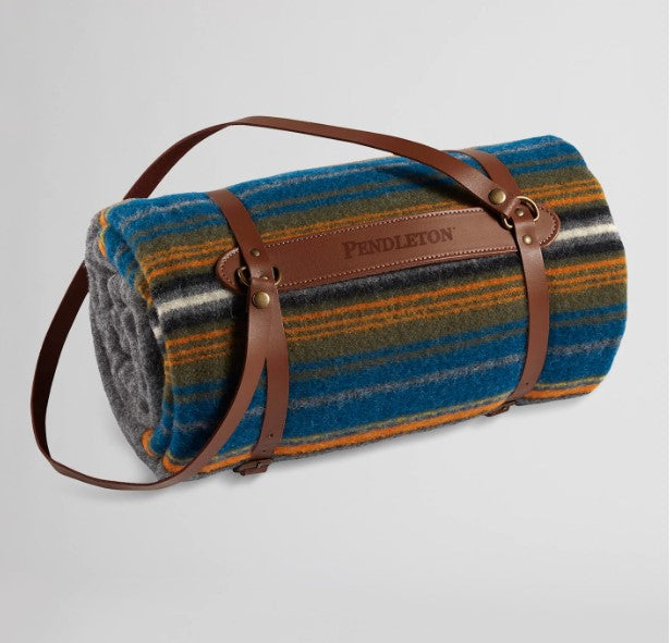 National Park Throw with Carrier