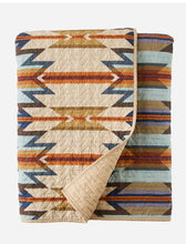 Load image into Gallery viewer, WYETH TRAIL PIECED QUILT COVERLET SET
