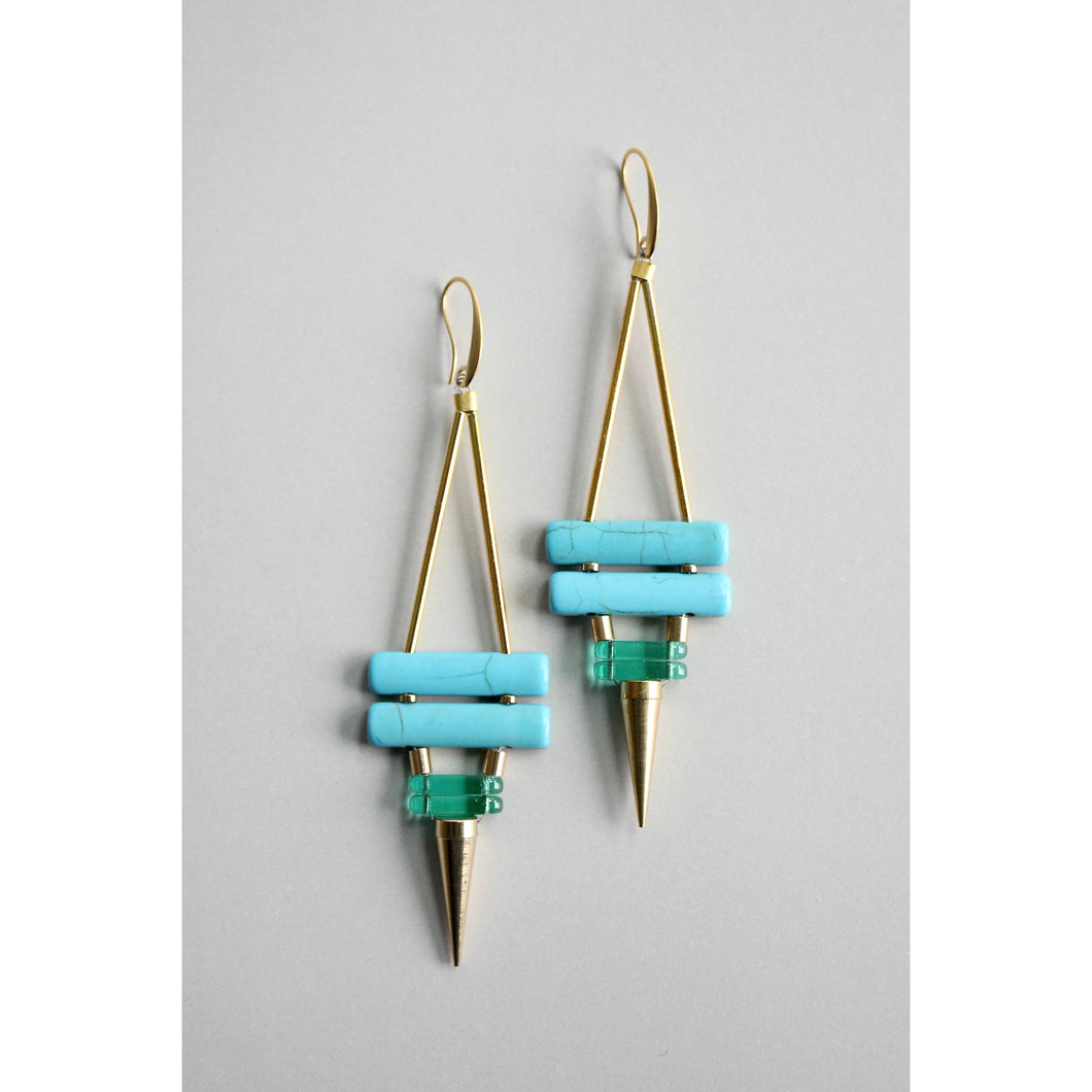 GNDE121E turquoise and green geometric spike earrings